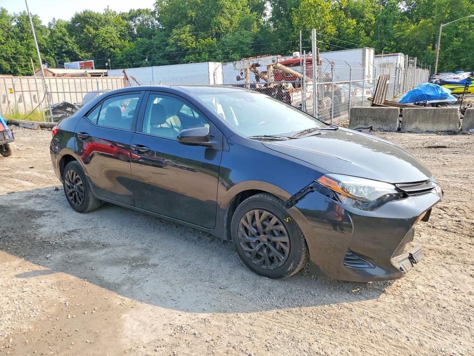 Photo 4 from auction – 2019 TOYOTA COROLLA with VIN 2T1BURHE7KC187067