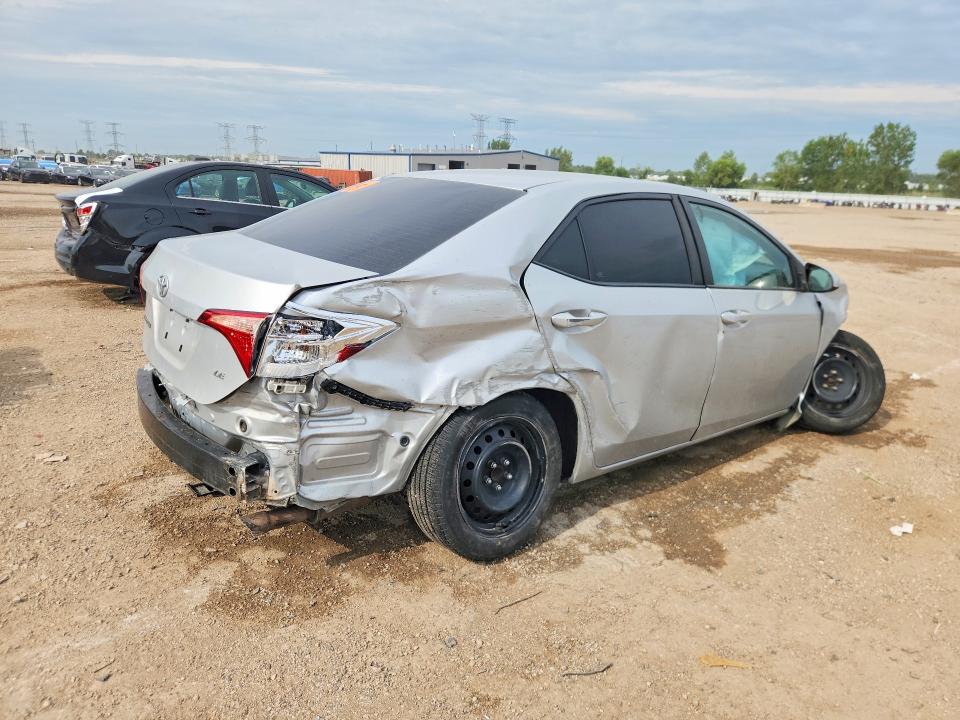 Photo 3 from auction – 2018 TOYOTA COROLLA with VIN 2T1BURHE4JC097101