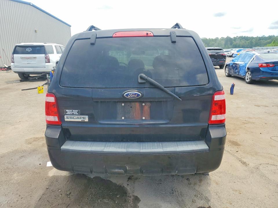 Photo 6 from auction – 2009 FORD ESCAPE with VIN 1FMCU03729KB46651