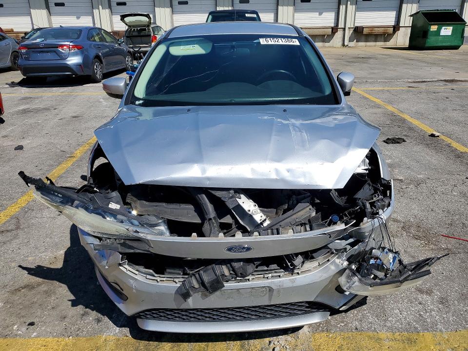 Photo 5 from auction – 2016 FORD FOCUS with VIN 1FADP3F20GL220485