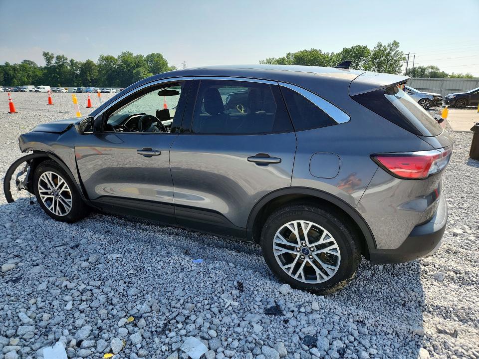 Photo 2 from auction – 2022 FORD ESCAPE with VIN 1FMCU9H95NUB26486