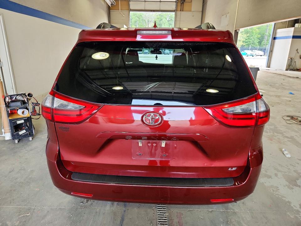 Photo 6 from auction – 2020 TOYOTA SIENNA with VIN 5TDKZ3DC0LS041475