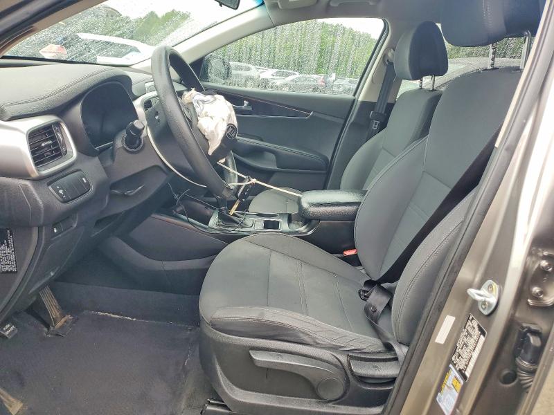 Photo 7 from auction – 2016 KIA SORENTO with VIN 5XYPGDA35GG148224
