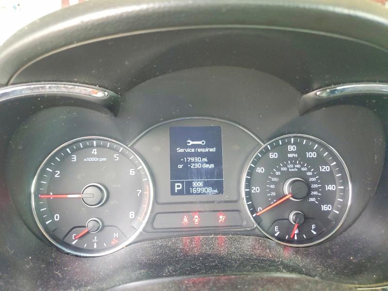 Photo 9 from auction – 2014 KIA FORTE with VIN KNAFZ4A82E5164417