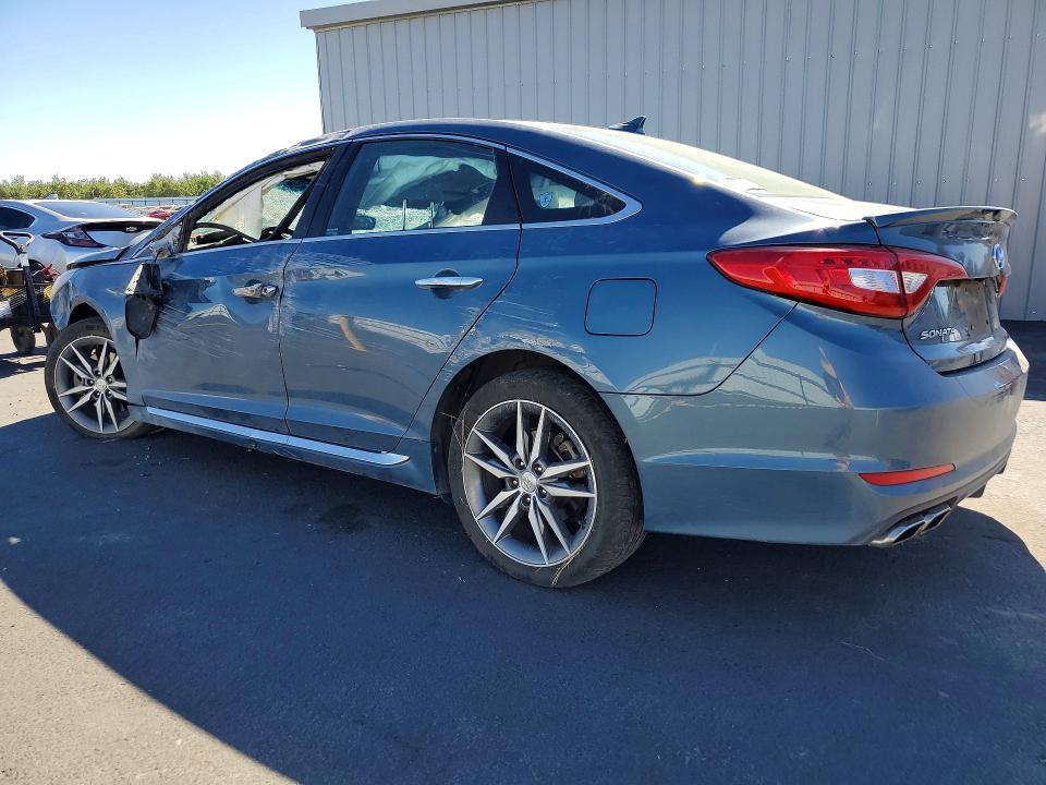 Photo 2 from auction – 2015 HYUNDAI SONATA with VIN 5NPE34AB3FH089174