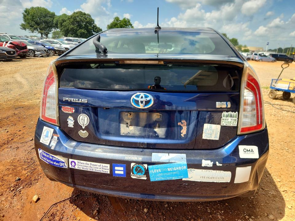 Photo 6 from auction – 2012 TOYOTA PRIUS with VIN JTDKN3DU2C1606505