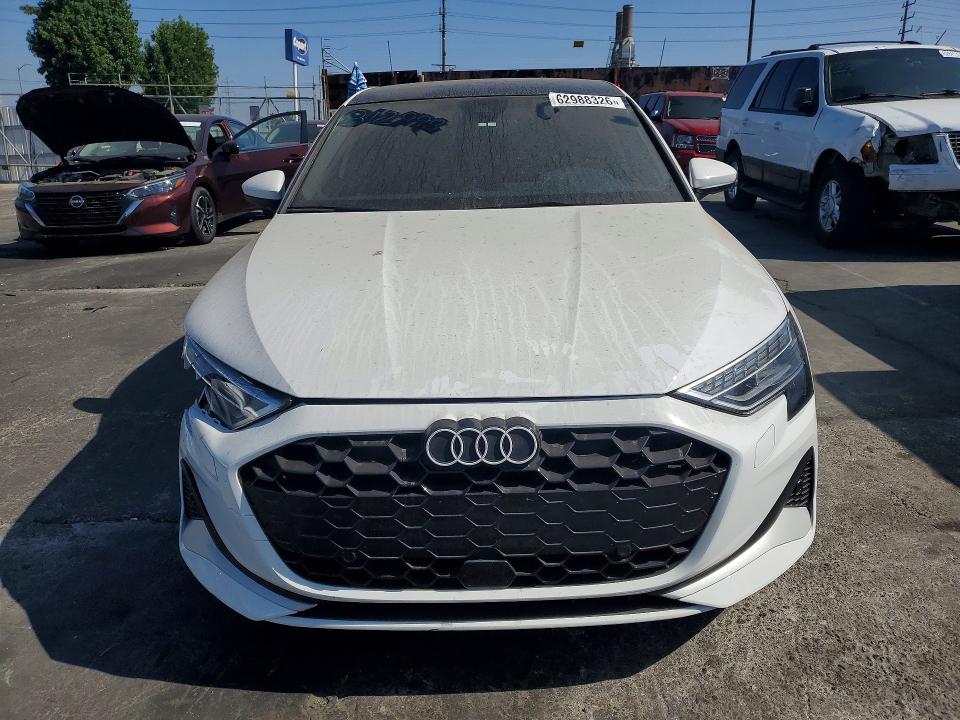 Foto 5 de la subasta – 2025 AUDI A3 con VIN WAUGUDGY9SA153668
