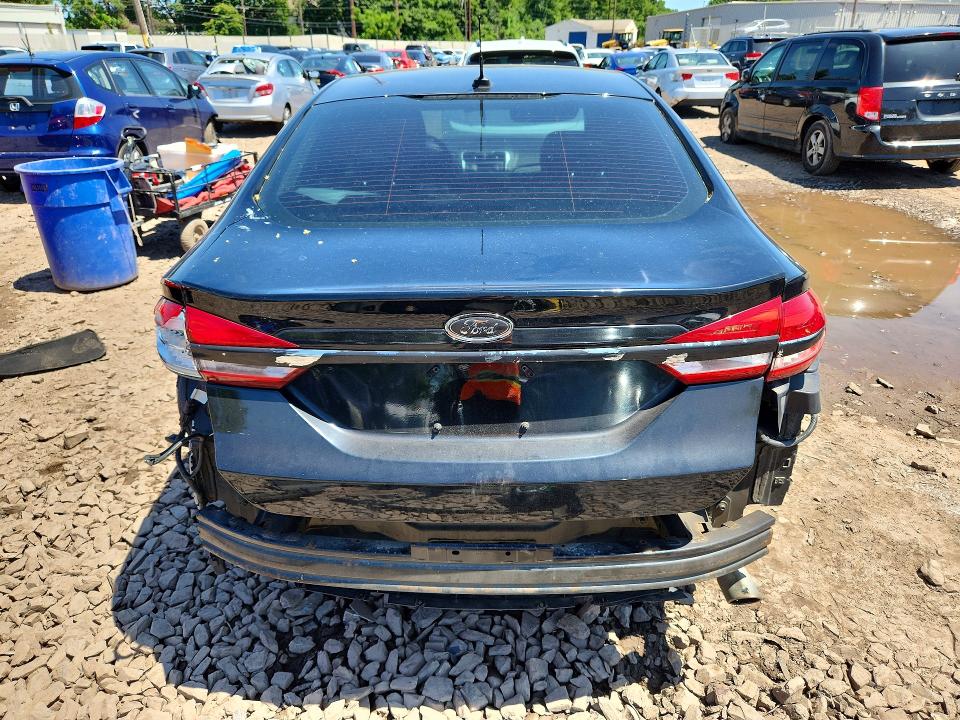 Photo 6 from auction – 2017 FORD FUSION with VIN 3FA6P0H76HR319153