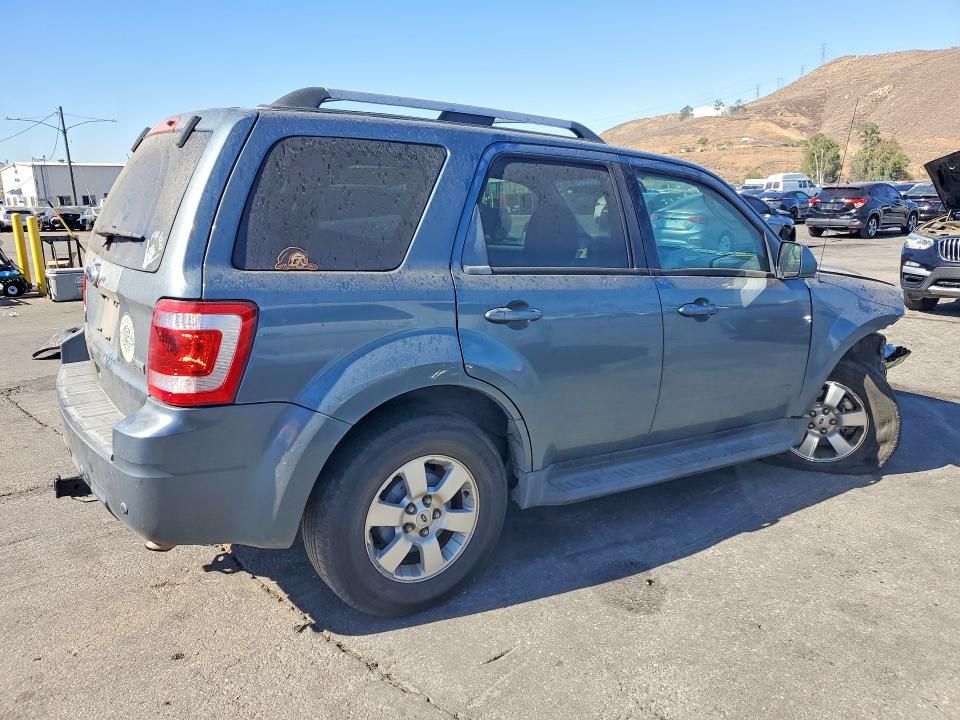 Photo 3 from auction – 2010 FORD ESCAPE with VIN 1FMCU0EG6AKB21172