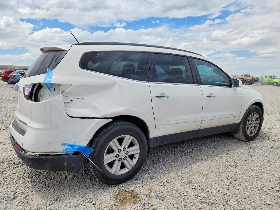 Photo 3 from auction – 2013 CHEVROLET TRAVERSE with VIN 1GNKRJKD4DJ233990