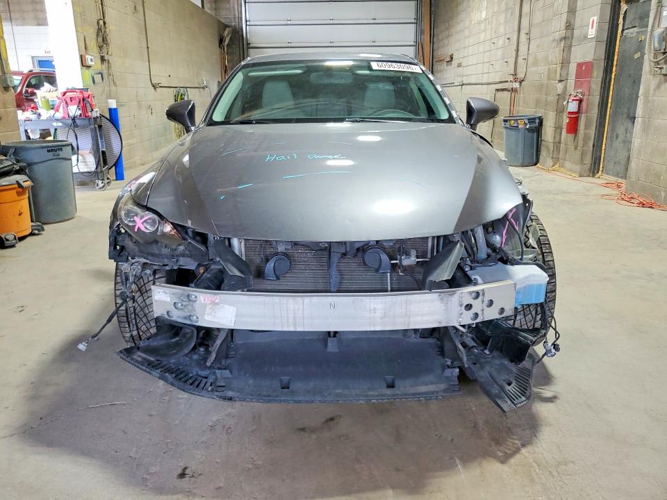 Photo 5 from auction – 2014 LEXUS IS with VIN JTHCF1D24E5001528