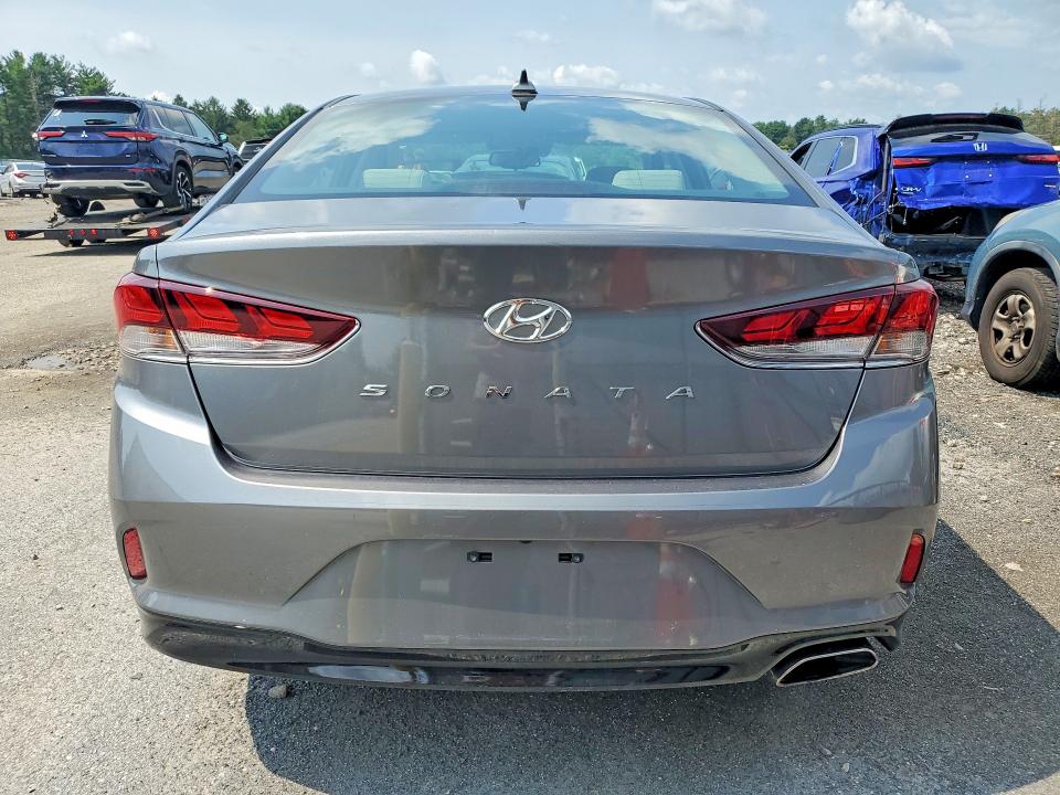 Photo 6 from auction – 2018 HYUNDAI SONATA with VIN 5NPE34AFXJH659067