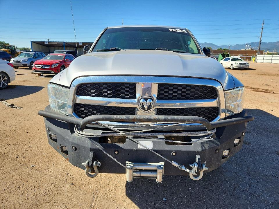 Photo 5 from auction – 2016 RAM 1500 with VIN 1C6RR7LT1GS400957