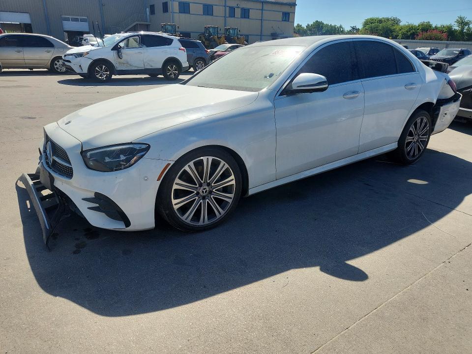 Photo 1 from auction – 2022 MERCEDES-BENZ E with VIN W1KZF8DB0NB080899