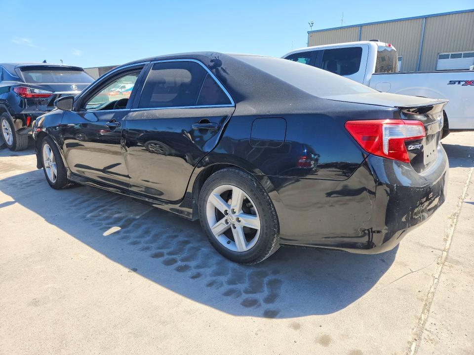 Photo 2 from auction – 2014 TOYOTA CAMRY with VIN 4T1BF1FK6EU314463