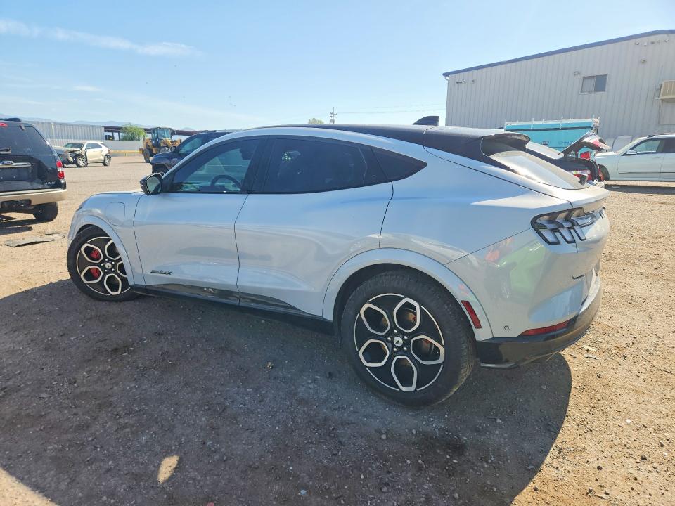 Photo 2 from auction – 2023 FORD MUSTANG MACH-E with VIN 3FMTK4SE2PMA55298