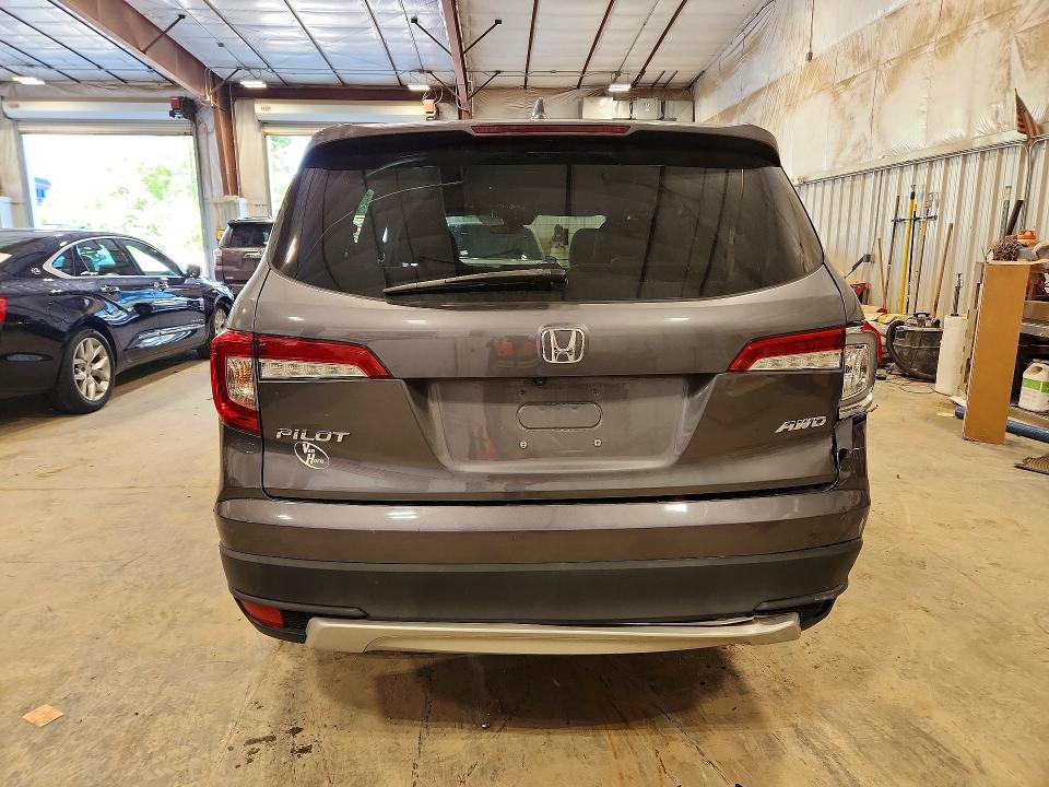 Photo 6 from auction – 2020 HONDA PILOT with VIN 5FNYF6H34LB055608