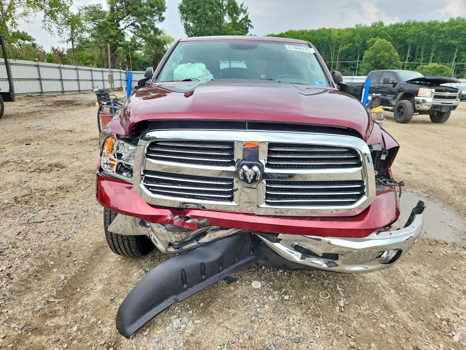 Photo 5 from auction – 2017 RAM 1500 with VIN 1C6RR7LM4HS874802