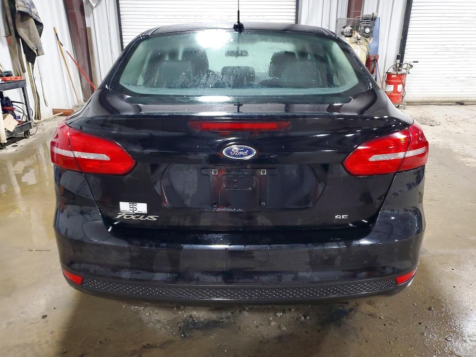 Photo 6 from auction – 2016 FORD FOCUS with VIN 1FADP3F29GL274657