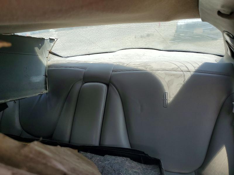 Photo 10 from auction – 1997 LINCOLN MARK VIII with VIN 1LNLM91V1VY627102