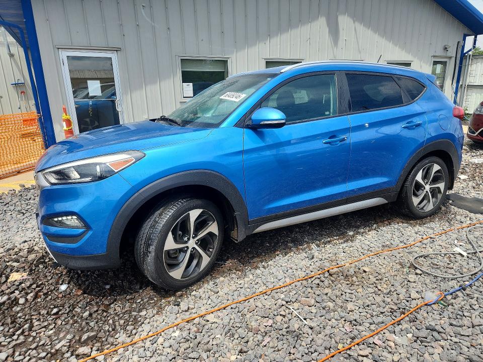 Photo 1 from auction – 2017 HYUNDAI TUCSON with VIN KM8J33A25HU368025