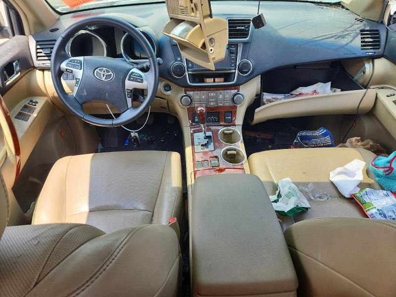 Photo 8 from auction – 2013 TOYOTA HIGHLANDER with VIN 5TDYK3EH3DS112033