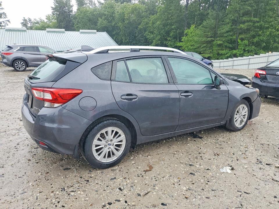 Photo 3 from auction – 2018 SUBARU IMPREZA with VIN 4S3GTAB66J3704829