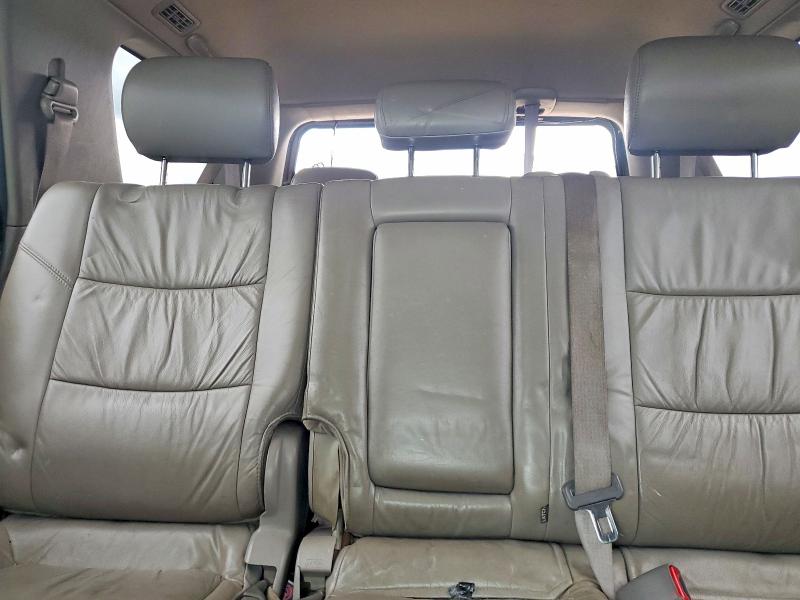 Photo 10 from auction – 2003 TOYOTA SEQUOIA with VIN 5TDBT48A23S184430
