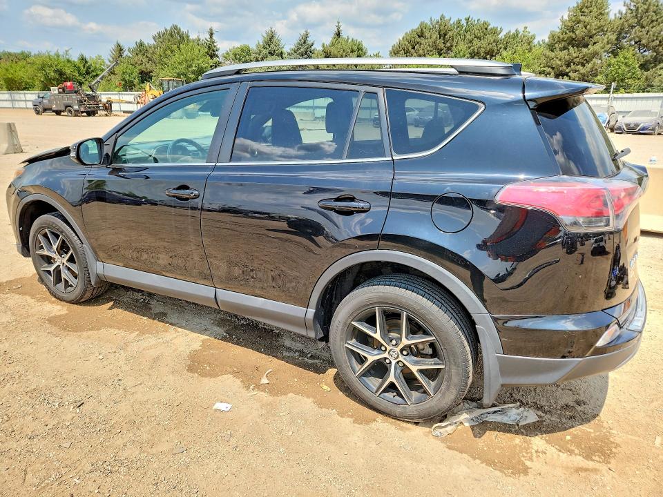 Photo 2 from auction – 2018 TOYOTA RAV4 with VIN 2T3JFREVXJW785698