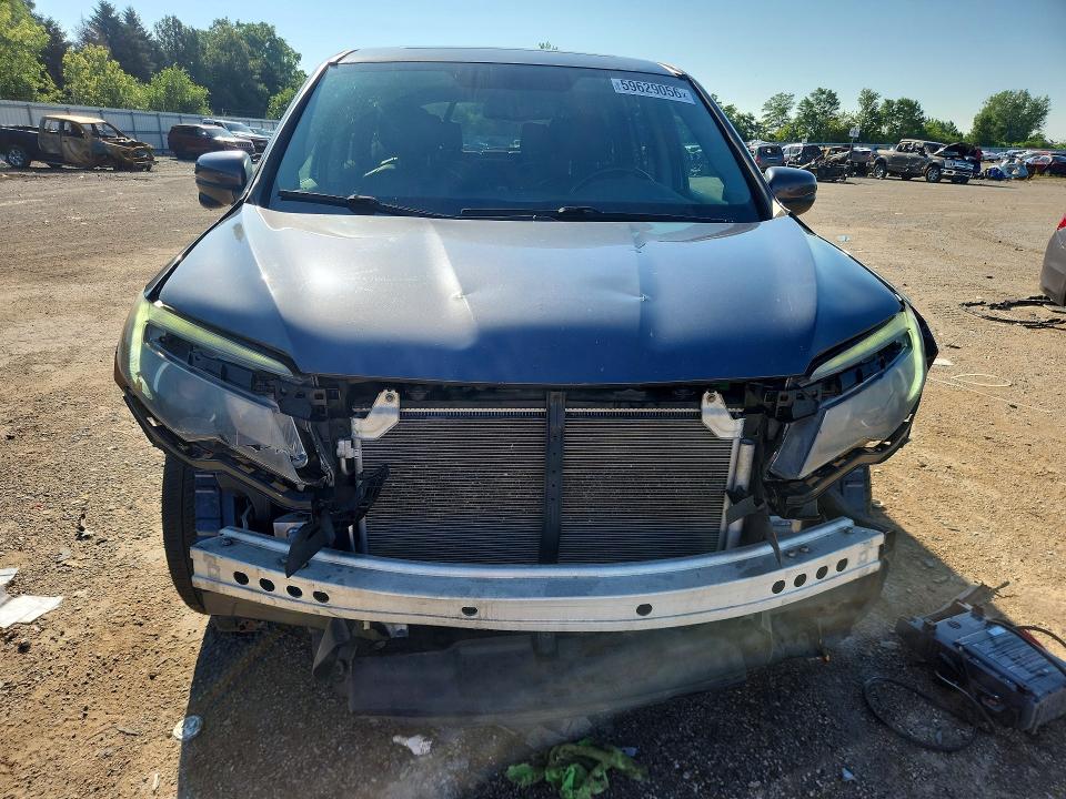 Photo 5 from auction – 2016 HONDA PILOT with VIN 5FNYF6H74GB056783