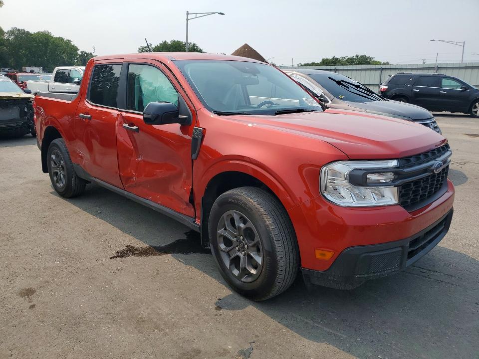 Photo 4 from auction – 2024 FORD MAVERICK with VIN 3FTTW8J90RRA83983