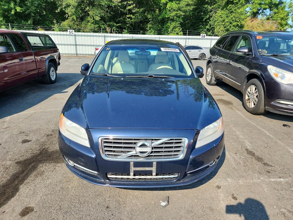 Photo 5 from auction – 2010 VOLVO S80 with VIN YV1992AH0A1132663