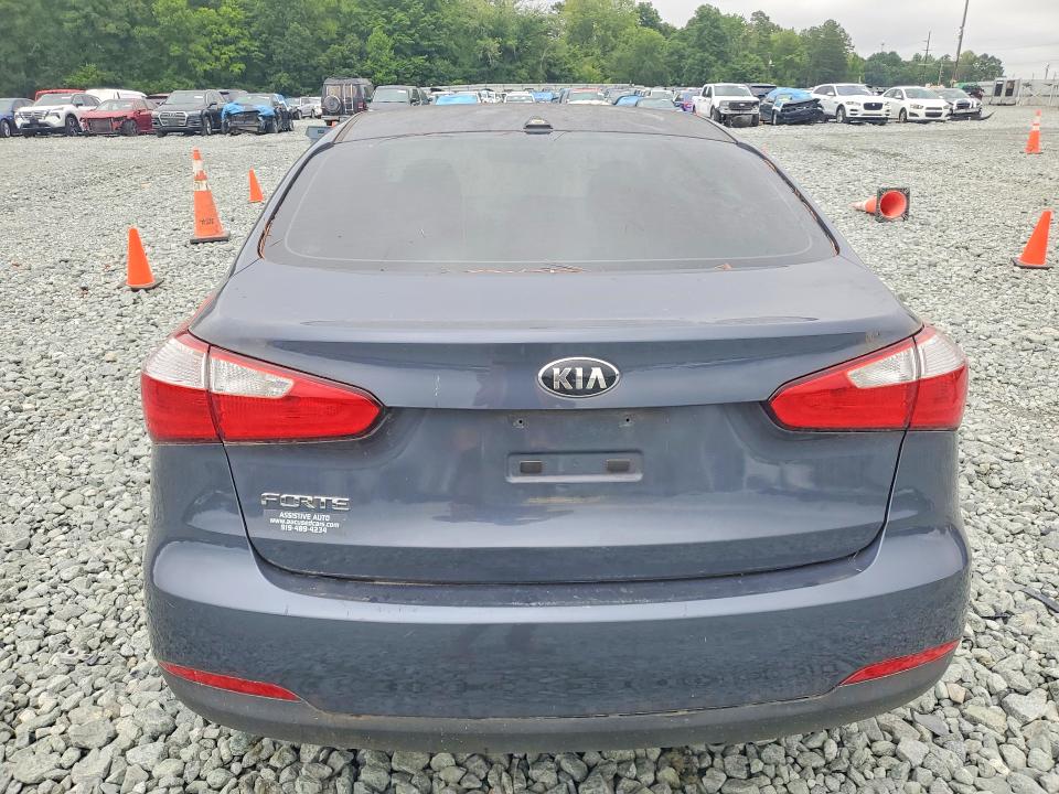 Photo 6 from auction – 2016 KIA FORTE with VIN KNAFK4A65G5572691