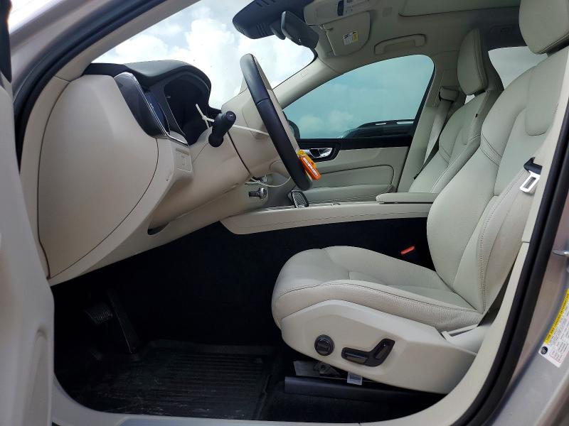 Photo 7 from auction – 2023 VOLVO XC60 with VIN YV4L12DN6P1218117