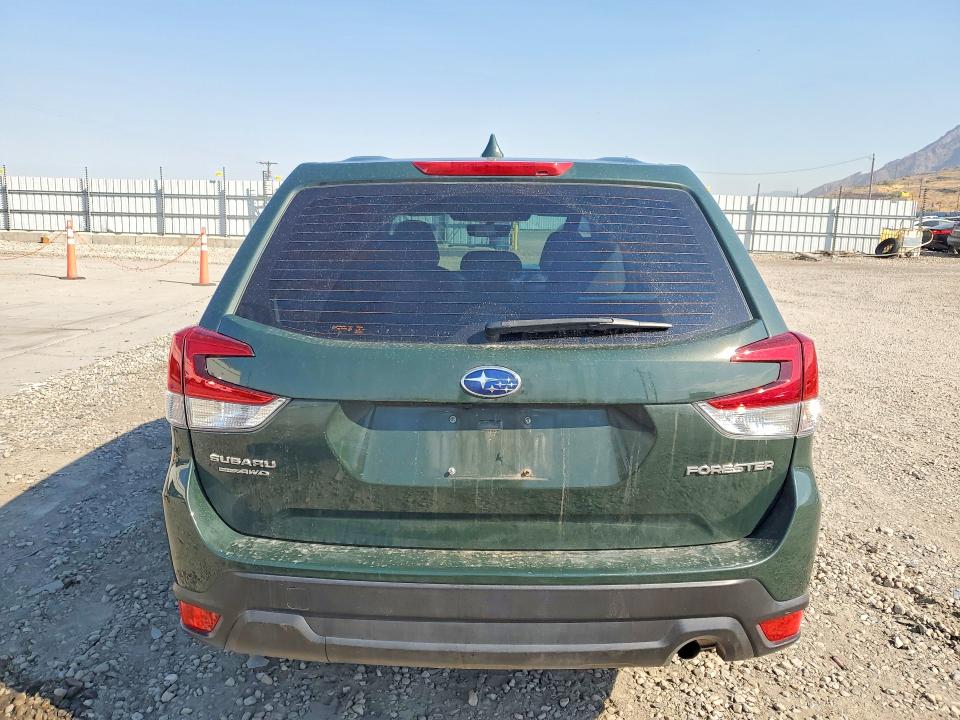 Снимка 6 от търг – 2022 SUBARU FORESTER с VIN JF2SKAAC2NH449742