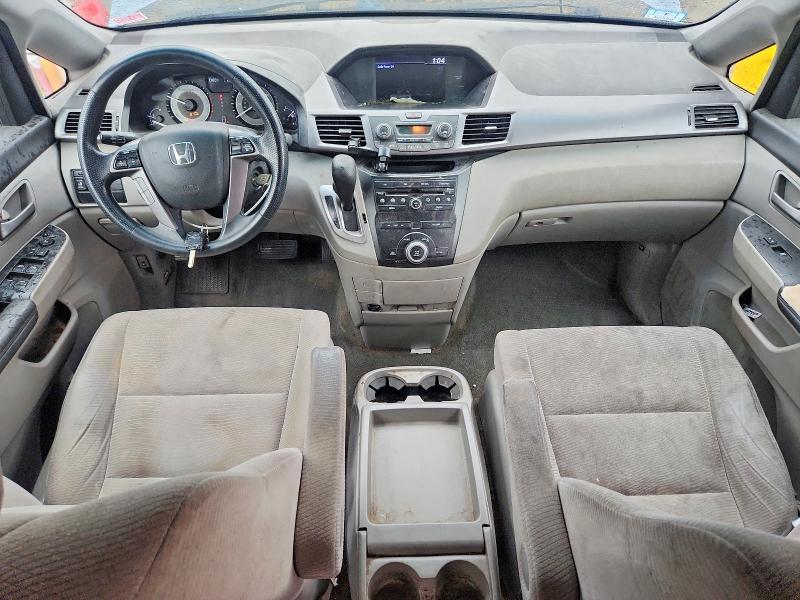 Photo 8 from auction – 2012 HONDA ODYSSEY with VIN 5FNRL5H42CB130242