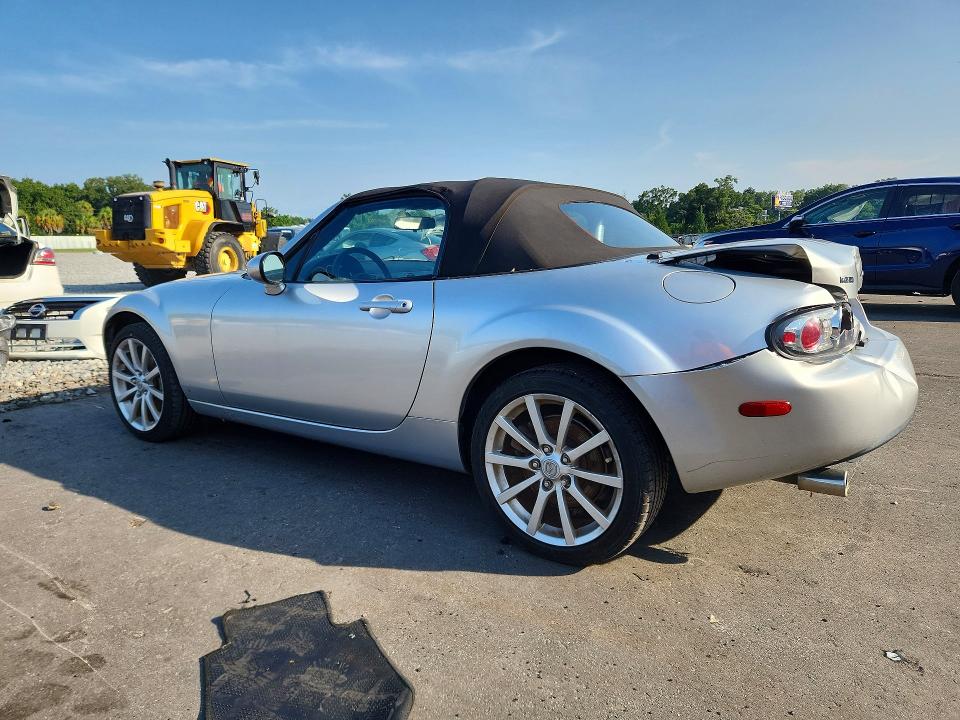 Photo 2 from auction – 2006 MAZDA MX-5 MIATA with VIN JM1NC25F560117510