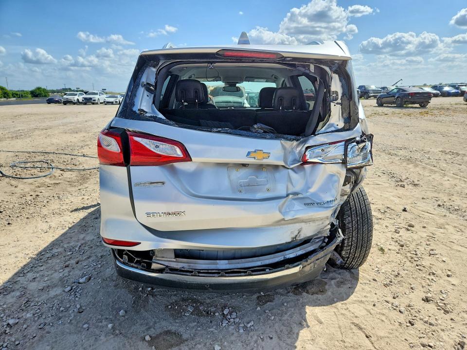 Photo 6 from auction – 2020 CHEVROLET EQUINOX with VIN 3GNAXXEV0LS635057