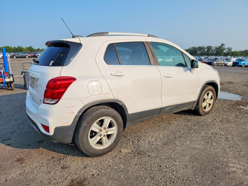 Photo 3 from auction – 2020 CHEVROLET TRAX with VIN 3GNCJLSB3LL223481