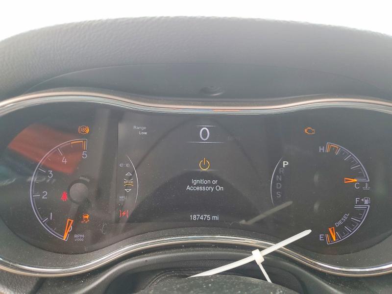 Photo 9 from auction – 2015 JEEP GRAND CHEROKEE with VIN 1C4RJFBM6FC105754
