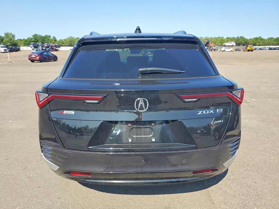 Photo 6 from auction – 2024 ACURA ZDX with VIN 4W5KHNRL3RZ512374