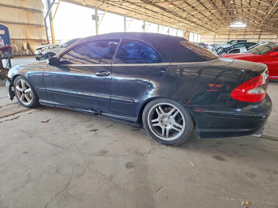 Photo 2 from auction – 2004 MERCEDES-BENZ CLK with VIN WDBTK76G44T031677