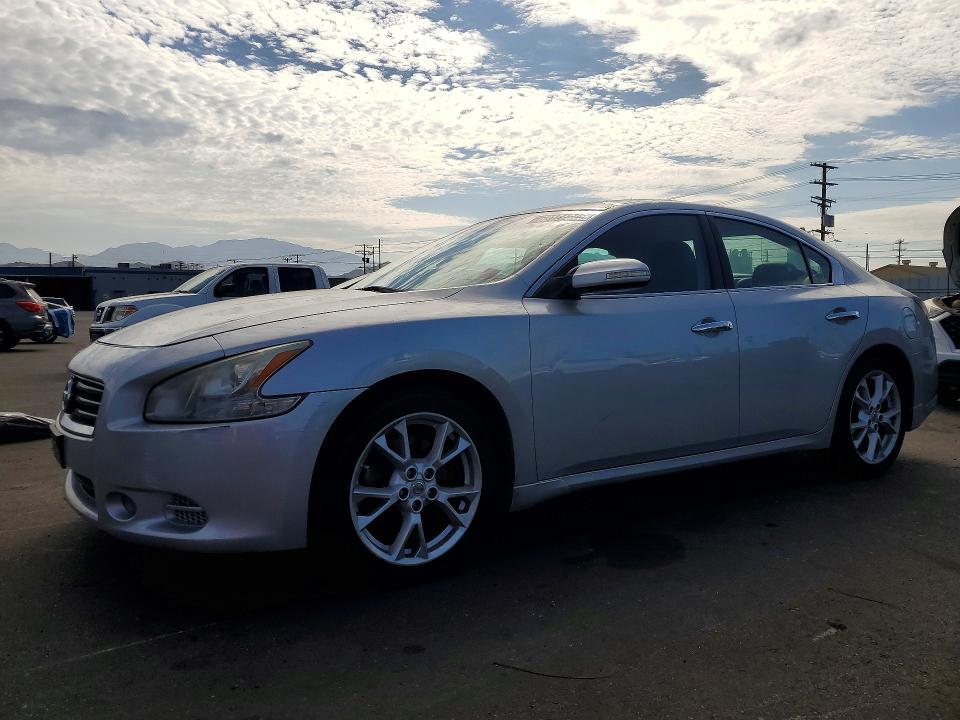 NISSAN MAXIMA 2013 с VIN 1N4AA5APXDC836595 - Фото с аукциона