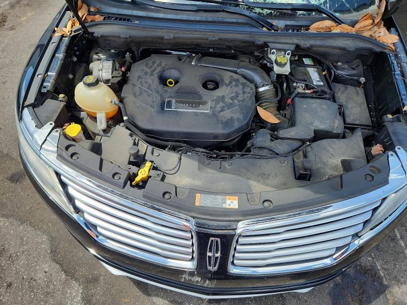 Zdjęcie 12 z aukcji – 2017 LINCOLN MKC z VIN 5LMCJ2C97HUL55454