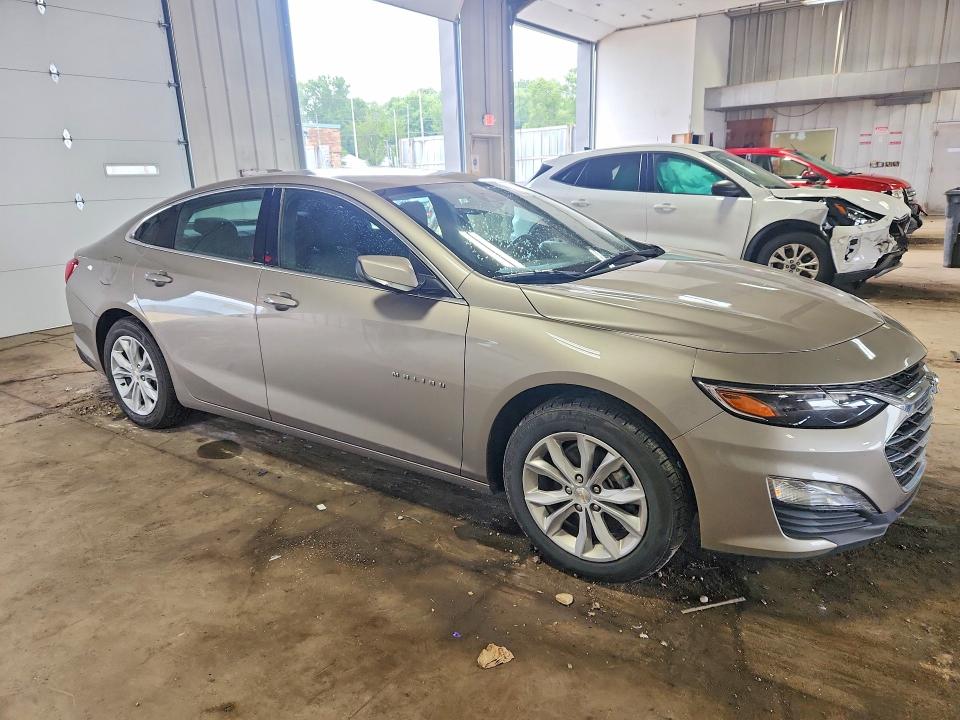 Photo 4 from auction – 2024 CHEVROLET MALIBU with VIN 1G1ZD5ST8RF215130