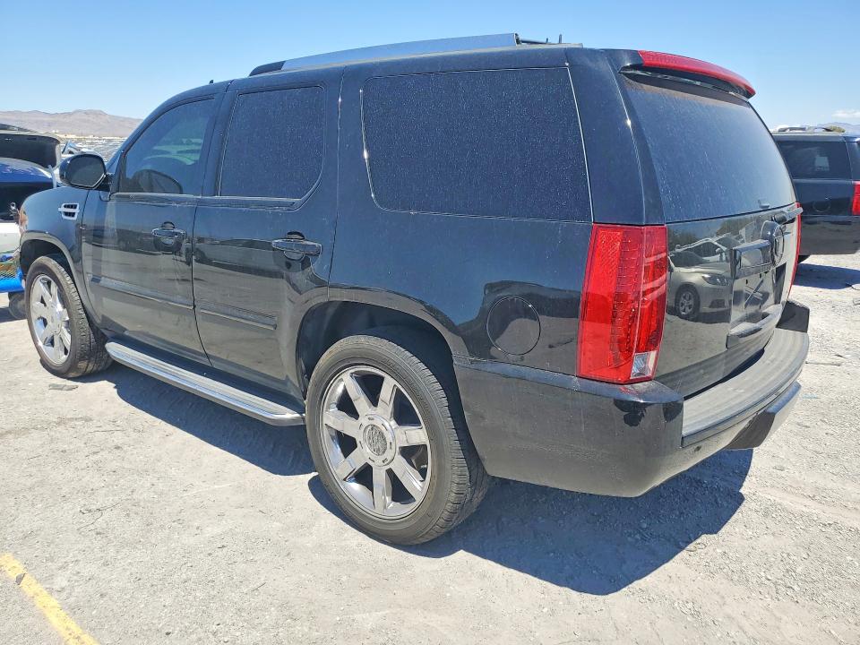 Photo 2 from auction – 2010 CADILLAC ESCALADE with VIN 1GYUKBEF9AR138552