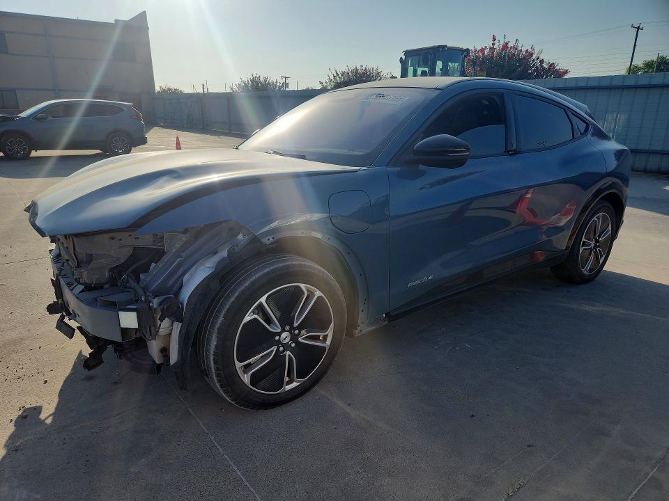 FORD MUSTANG MACH-E 2023 with VIN 3FMTK3R47PMA72198 - Photo from auction