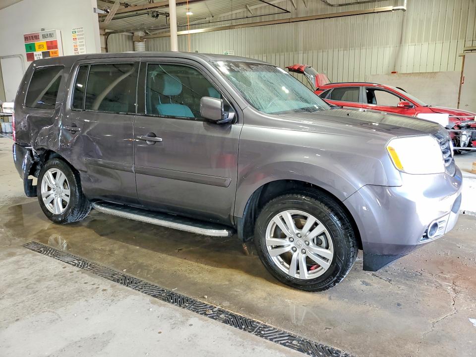 Photo 4 from auction – 2015 HONDA PILOT with VIN 5FNYF3H40FB030006