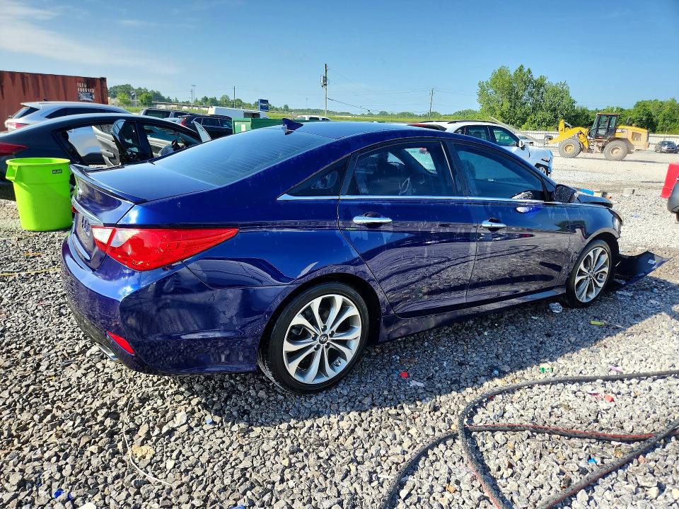 Photo 3 from auction – 2014 HYUNDAI SONATA with VIN 5NPEC4AC6EH866941