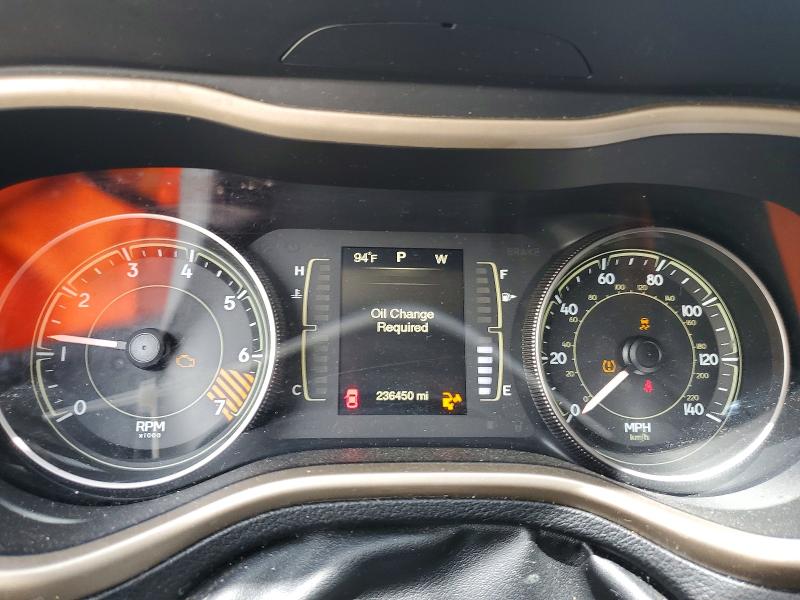 Photo 9 from auction – 2014 JEEP CHEROKEE with VIN 1C4PJLCB3EW312103